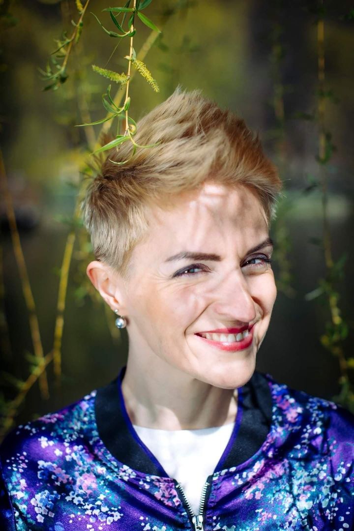 Izabela J. Kulesza