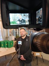 Miniatura Fundacja Wolne Miejsce we współpracy z Omenaa Foundation przekazała osobom bezdomnym kilka setek śpiworów i termoforów.