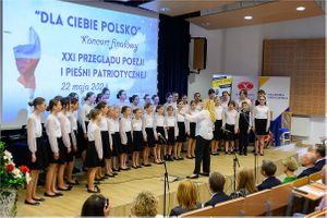 Miniatura Występ podczas XXI Przeglądu Poezji i Pieśni Patriotycznej zorganizowanego przez PTG. "Sokół-Świat Pracy" oraz ZSME w Tarnowie