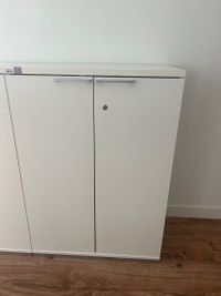 Miniatura Biała szafka