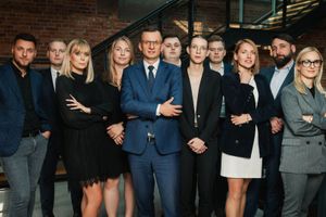 Miniatura Zespół prawników i pracowników Kancelarii Adwokackiej gotowy do kompleksowej pomocy prawnej i obsługi spraw o podział majątku.