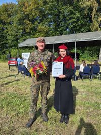 Miniatura Współpraca z 51. Batalionem Lekkiej Piechoty 5. Mazowieckiej Brygady Obrony Terytorialnej w organizacji warsztatów fortepianowych dla dzieci z obszarów wiejskich. 27.09.2025. Plener na terenie zespołu dworsko-parkowego w Klicach