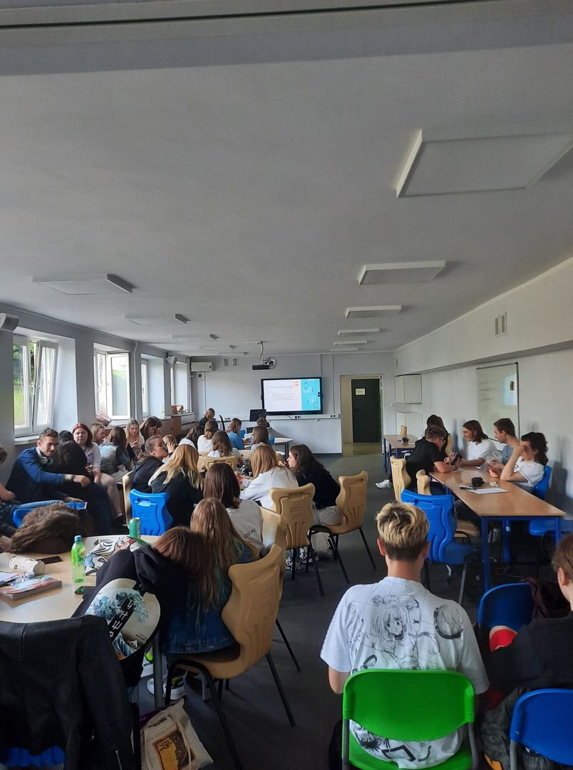 zajęcia z edukacji medialnej w jednym z warszawskich liceów