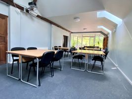 Miniatura Sala szkoleniowa z pełnym wyposażeniem