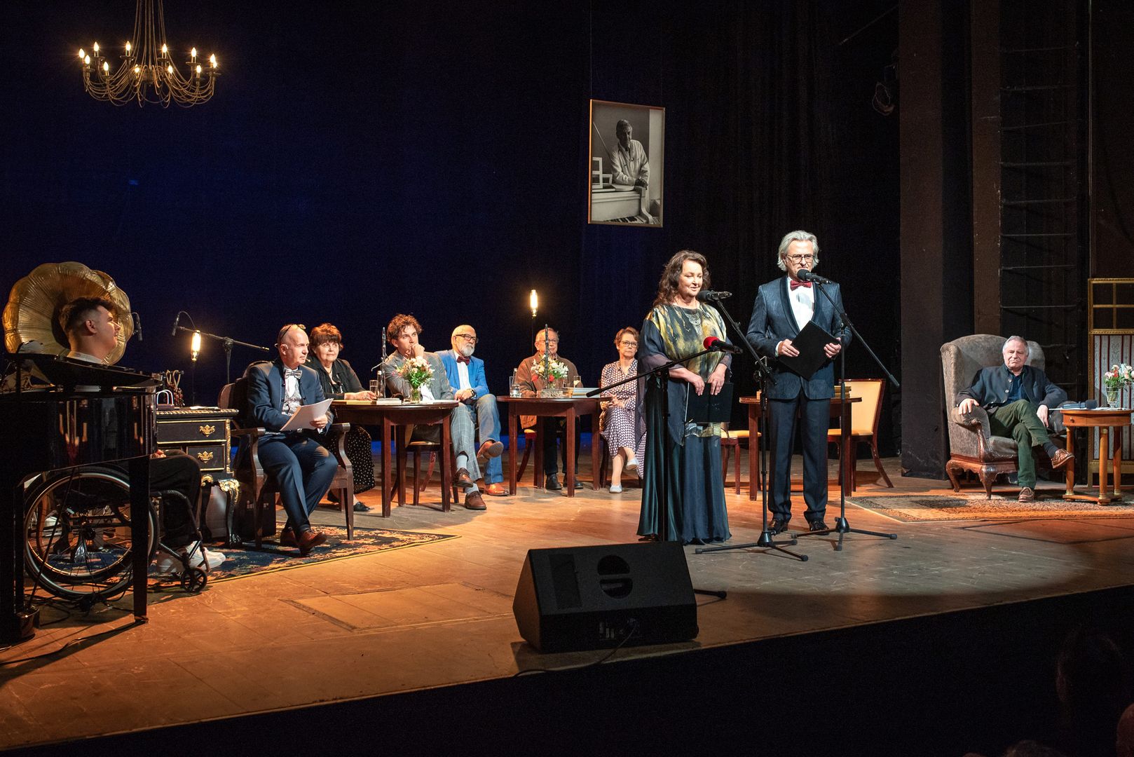 Anna Dymna i Piotr Gajewski – prowadzący galę, 2024 r.