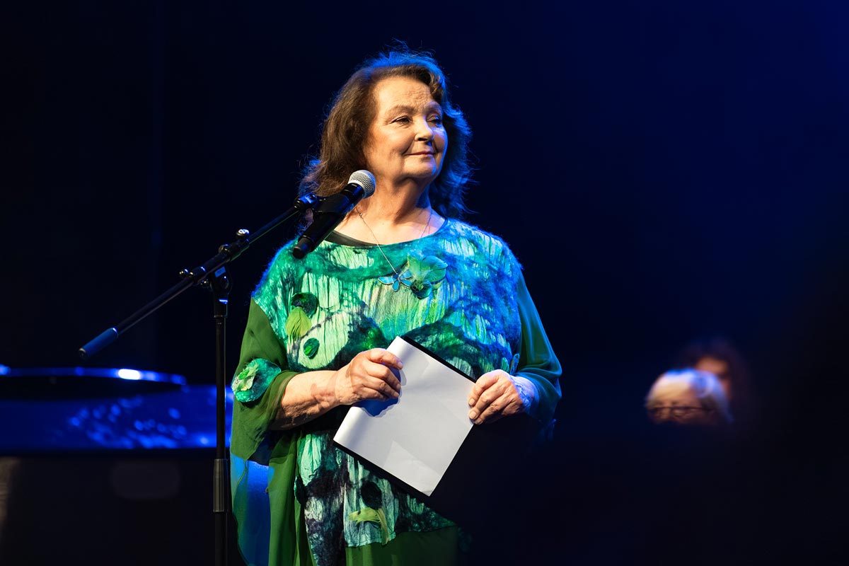 Anna Dymna – przewodnicząca jury konkursu „Słowa, dobrze, że jesteście” i współprowadząca galę, 2026 r.