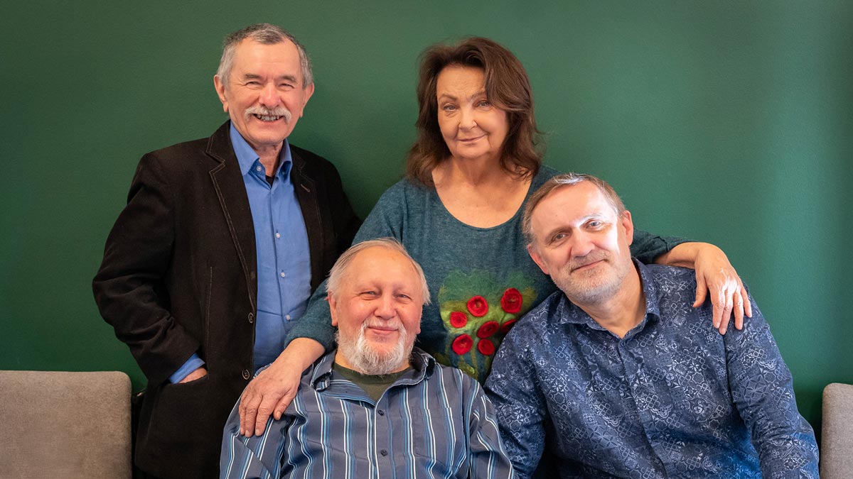 Jury konkursu „Słowa, dobrze, że jesteście”, od lewej: Józef Baran, Anna Dymna, Adam Ziemianin, Wojciech Bonowicz